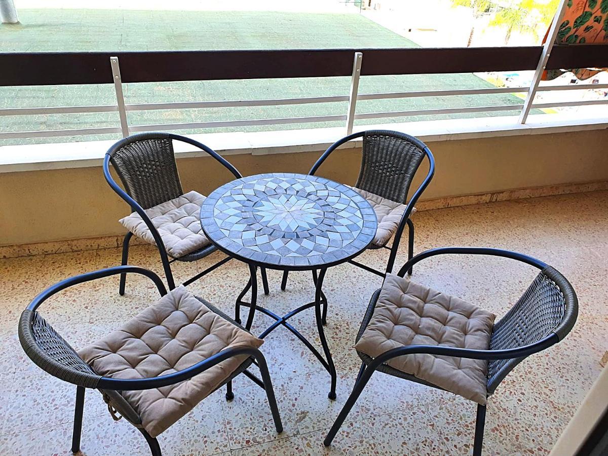 Beautiful 2 Bedroom In Parque Loix 3 Minutes Walk To The Beach Benidorm Exterior foto